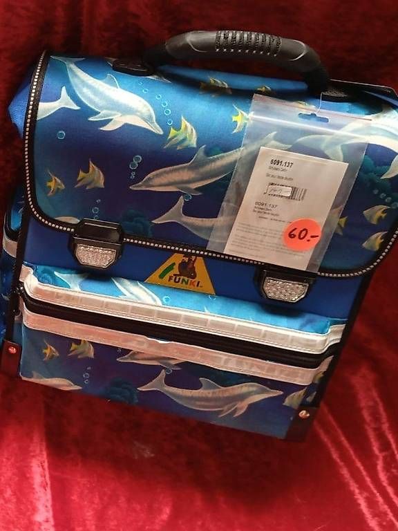 Sacs & sacs à dos: Funki Rucksack mit Delfin Motiv Neu – D'occasion à Wald AR par lyd_m