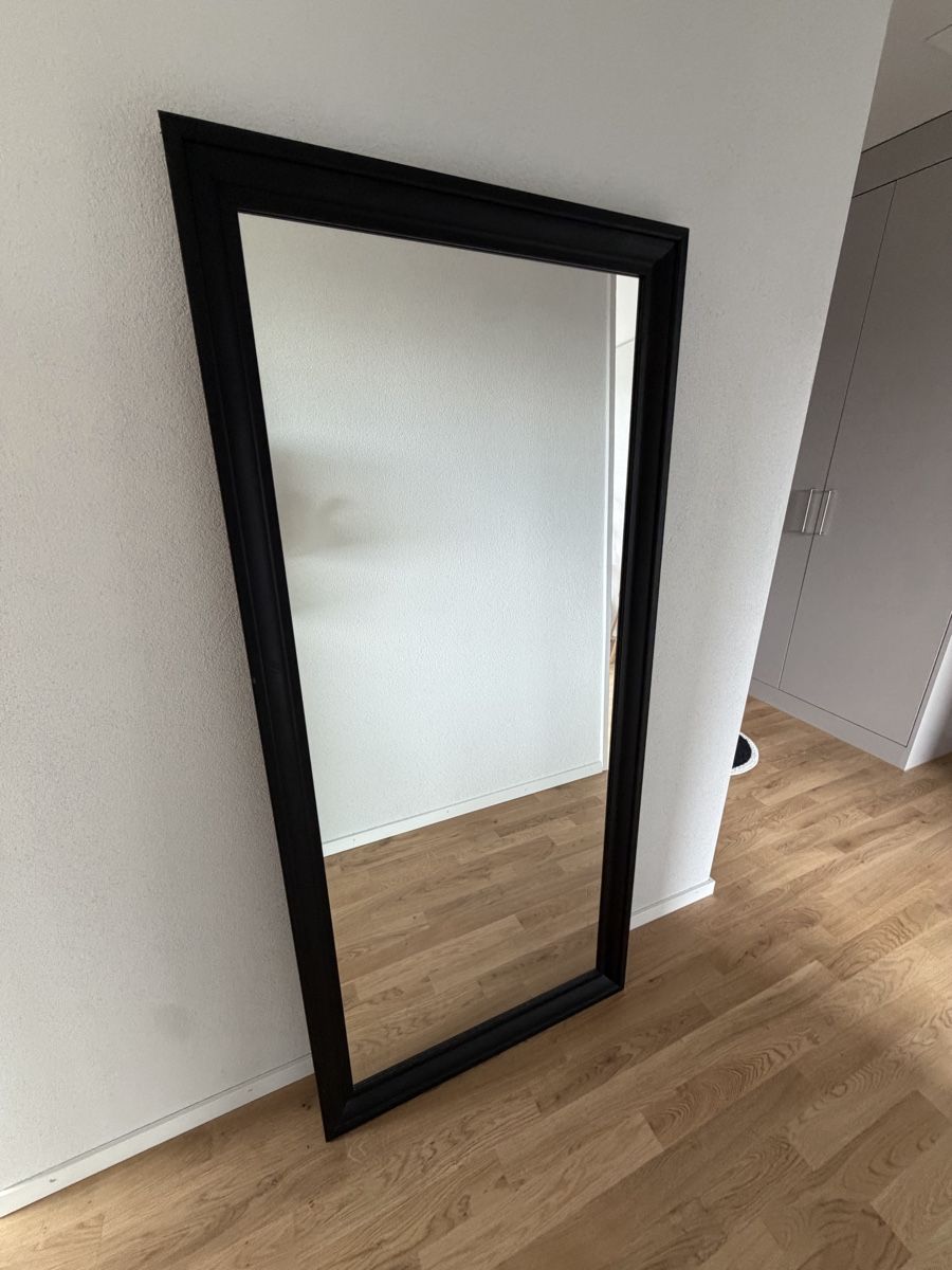 Ikea Spiegel: Ikea Spiegel Schwarz – Gebraucht aus Kriens von liv_fkq6 2