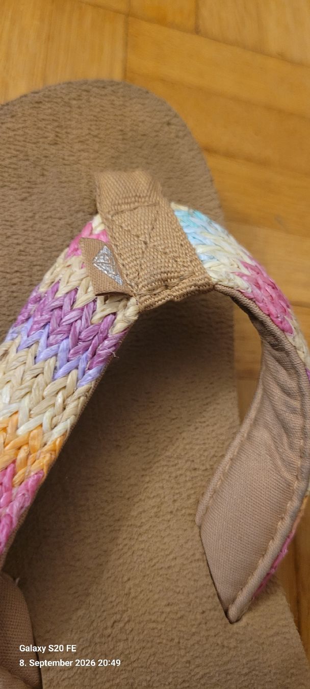 Roxy Scarpe per ragazze: Mädchen Flip Flop Grösse 27 – Usato da Basel venduto da regboo 1