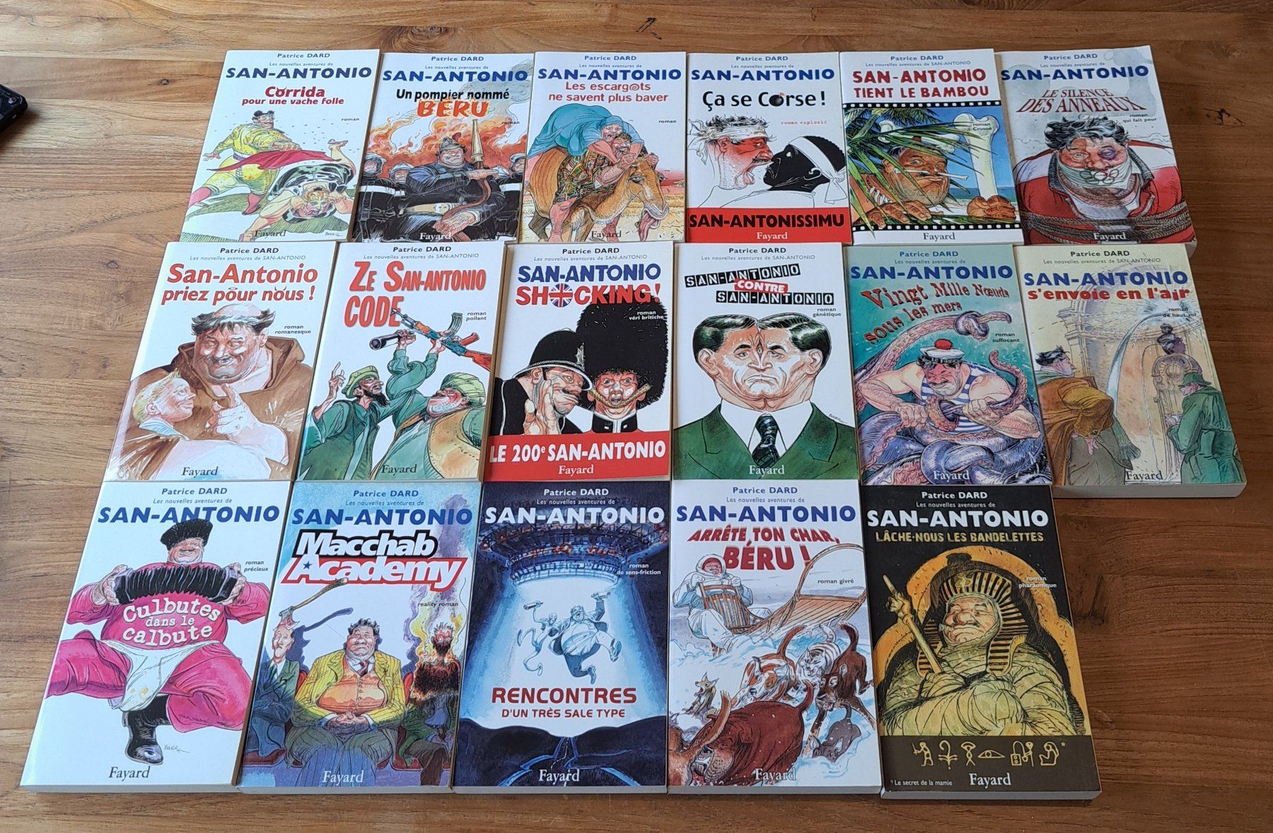 Bücher: San Antonio Patrice Dard 1-16 + 19 – Gebraucht aus Biel/Bienne von ESOXMAN