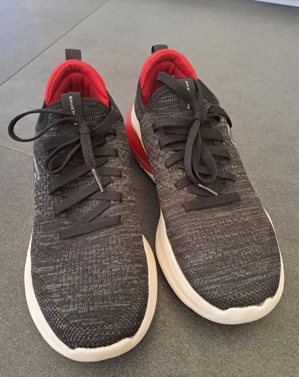 Skechers Scarpe da uomo: Skechers Sneaker Gr. 40 – Usato da Endingen venduto da Warlock