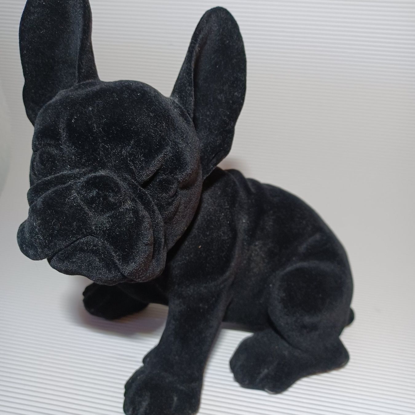 Statuette: MOPS/ Schwarzer Hund aus Samet . – Usato da Zürich venduto da Bellabo 4