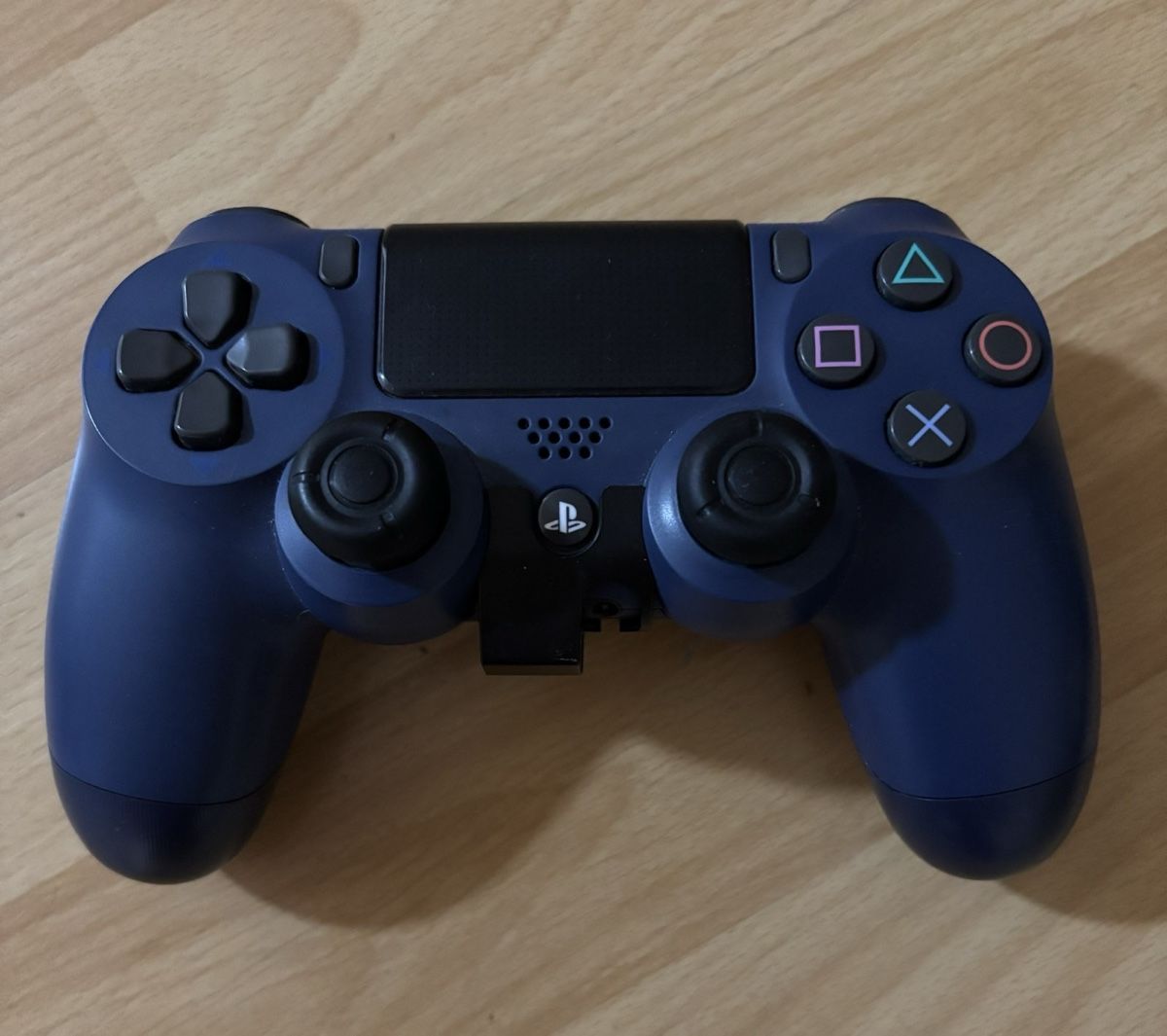 Sony Konsolen: PS4 500GB Komplett-Set | Controller | 3 Spiele | Back Button – Gebraucht aus Burgdorf von iur_6898 6
