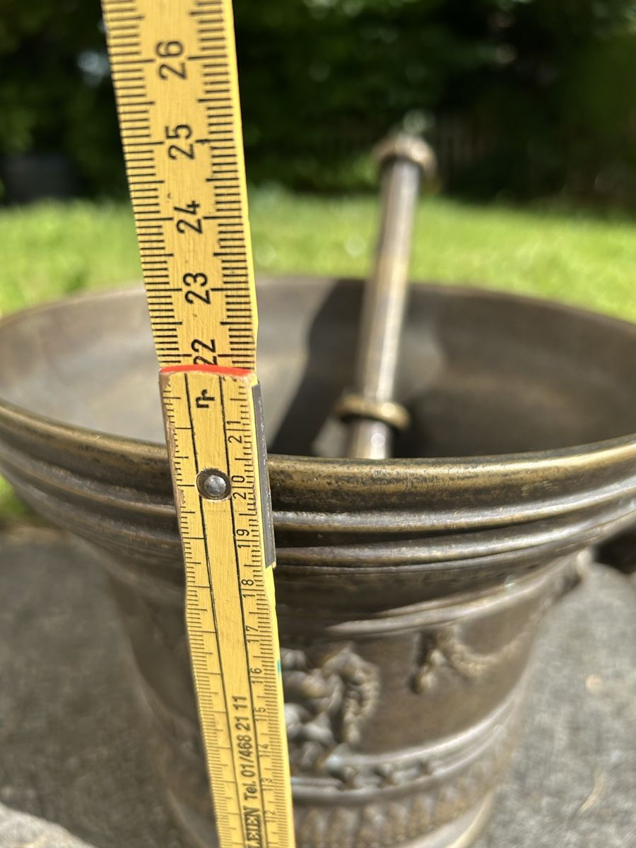 Altro per cucinare: sehr grosser, antiker Bronze Mörser – Usato da Zürich venduto da ann_9fv5 3