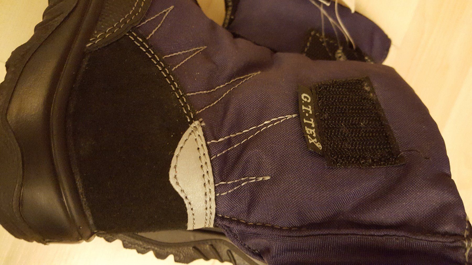Chaussures garçon: Winterschuhe Grösse 20 – Neuf avec emballage d'origine à Schönengrund par Liane63 1