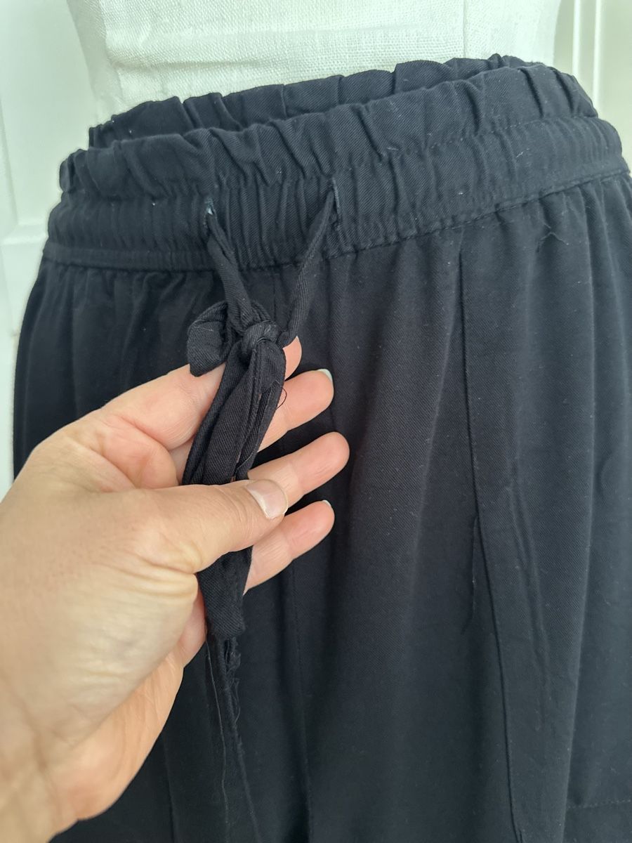 Pantaloni: Black Shorts – Usato da Erlinsbach SO venduto da dikaan 4
