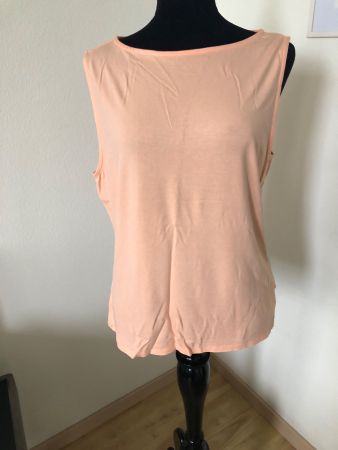 Sommerliches Tanktop in Apricot, Grösse M - Neuwertig!