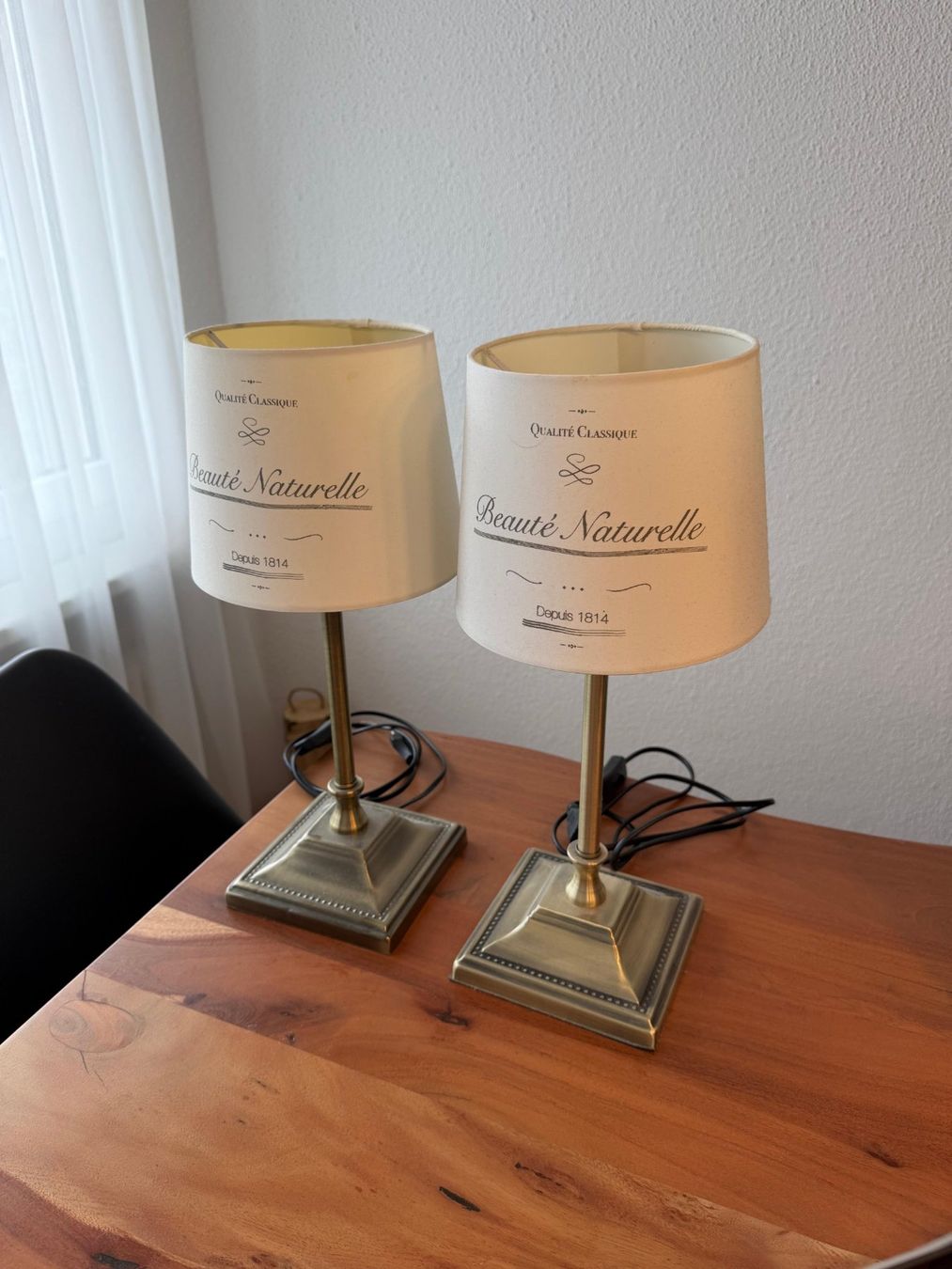 Lampade: 2x Tischlampen mit Stoffschirm – Usato da Dällikon venduto da taulii10 1