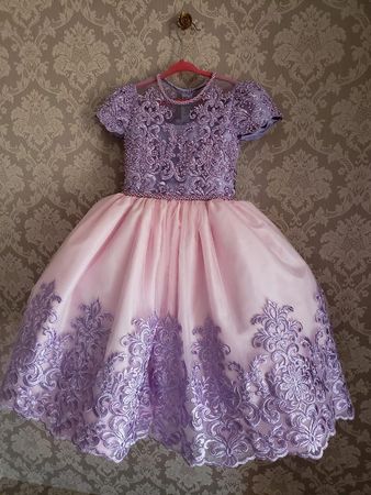 Disney Encanto Isabela Madrigal, Rapunzel Traumhaft Kleid