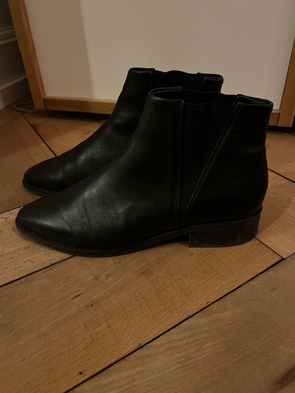 Scarpe da donna: Chelsea Boot/Stiefelette Royal Republiq – Usato da Zürich venduto da baka2210 1