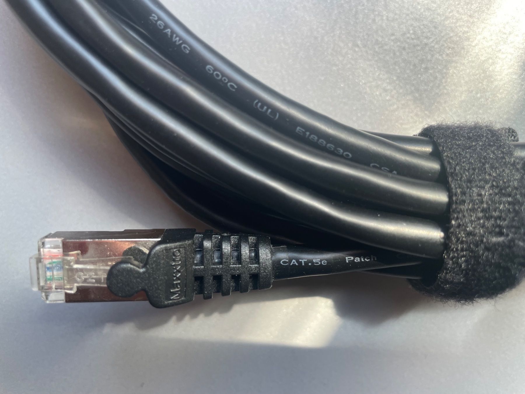 Cavi: Ethernet Kabel Cat. 5e, Schwarz, Länge 10m – Usato da Münsingen venduto da ger_fp52 1