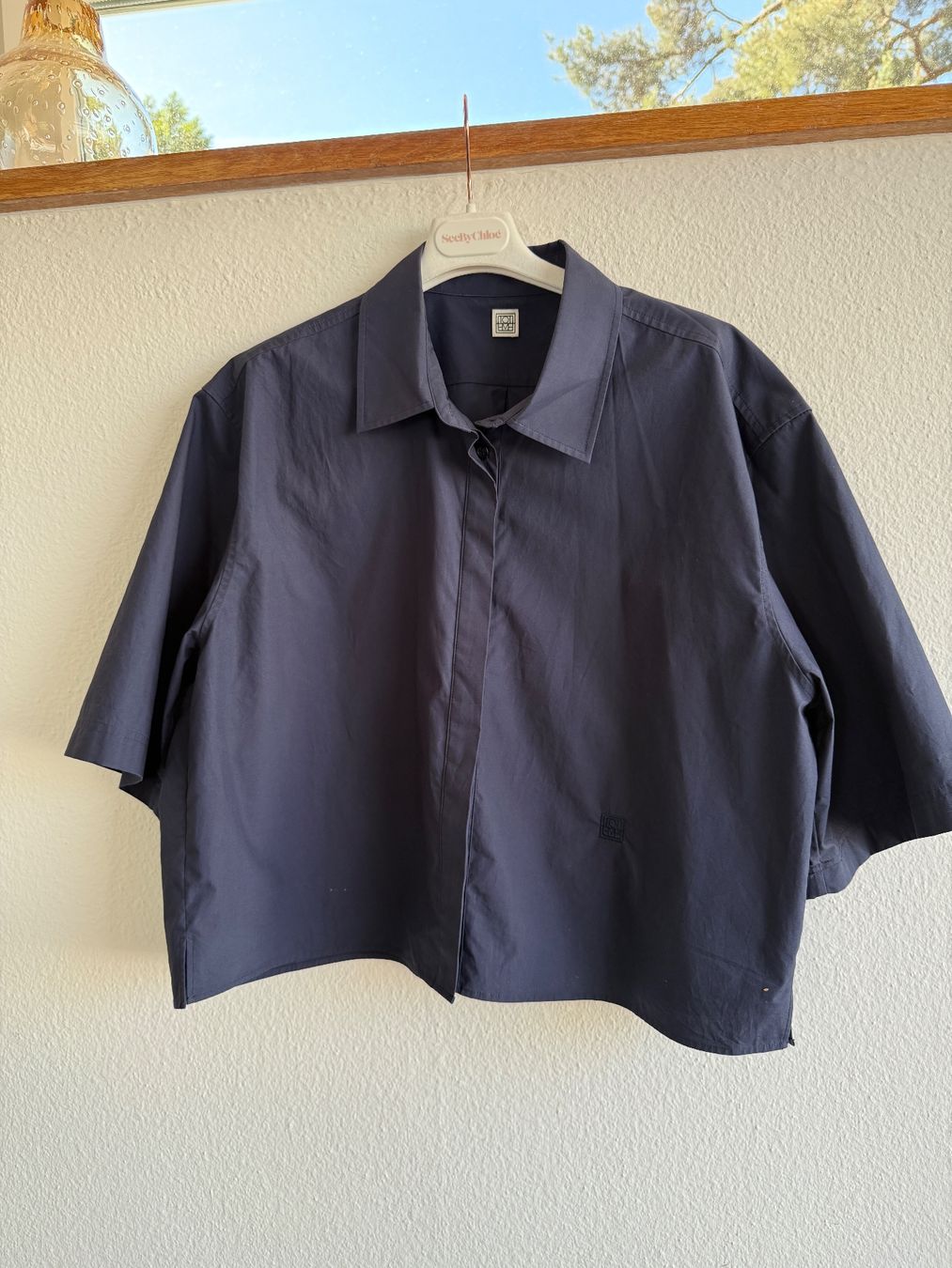 Totême Blusen: Bluse Toteme dunkelblau Gr.42 – Gebraucht aus Zürich von bluebirdmon 2