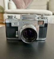 👉 Zeiss Ikon Contax IIa + Sonnar 50 mm f/1.5 + flash + étui