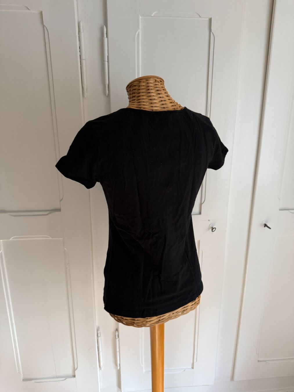 H&M T-shirt: T-Shirt schwarz M – Usato da Zürich venduto da Diazaio 2