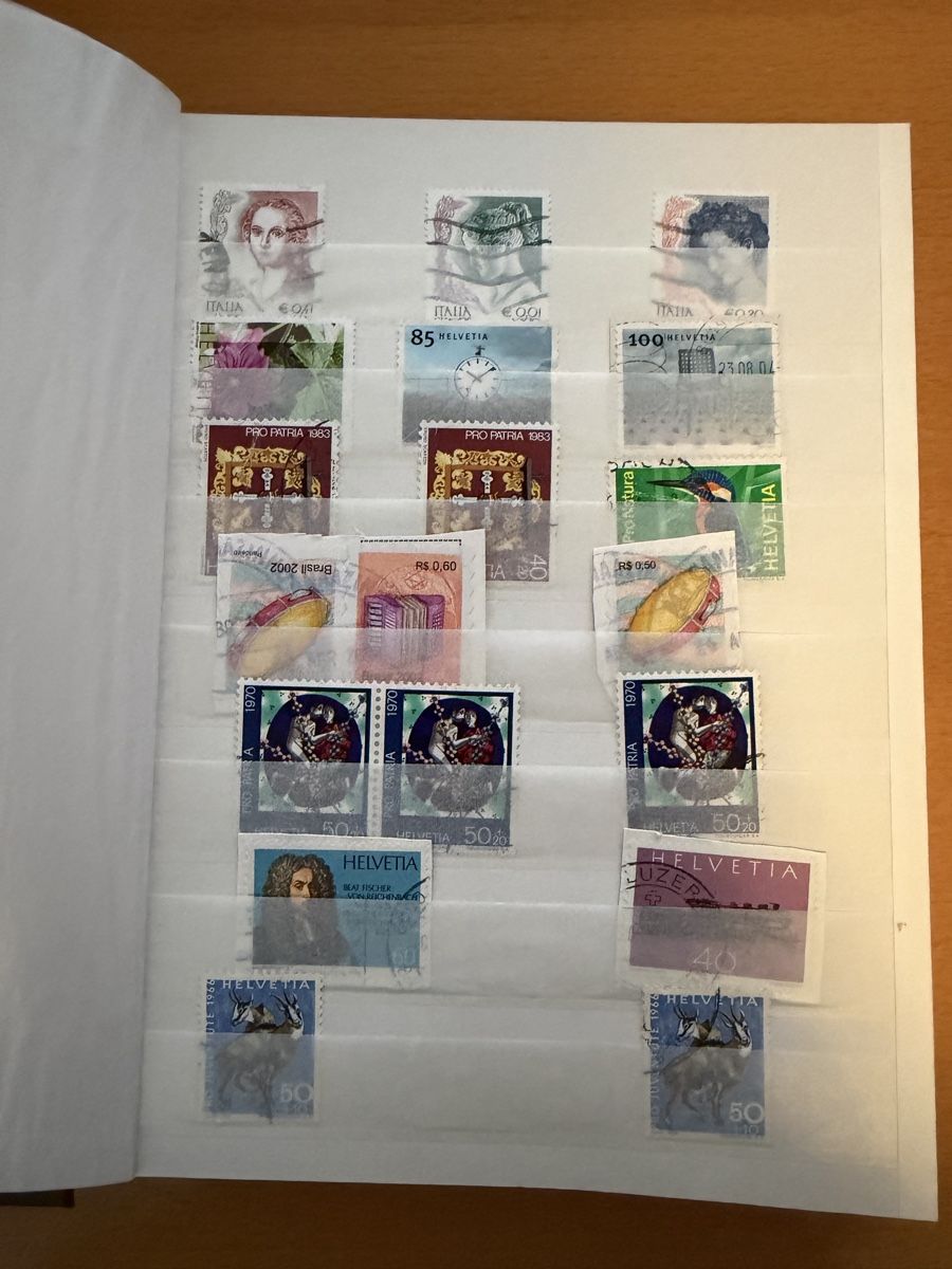 Album: Zwei Briefmarkenalben – Usato da Dättwil AG venduto da MILehner 9