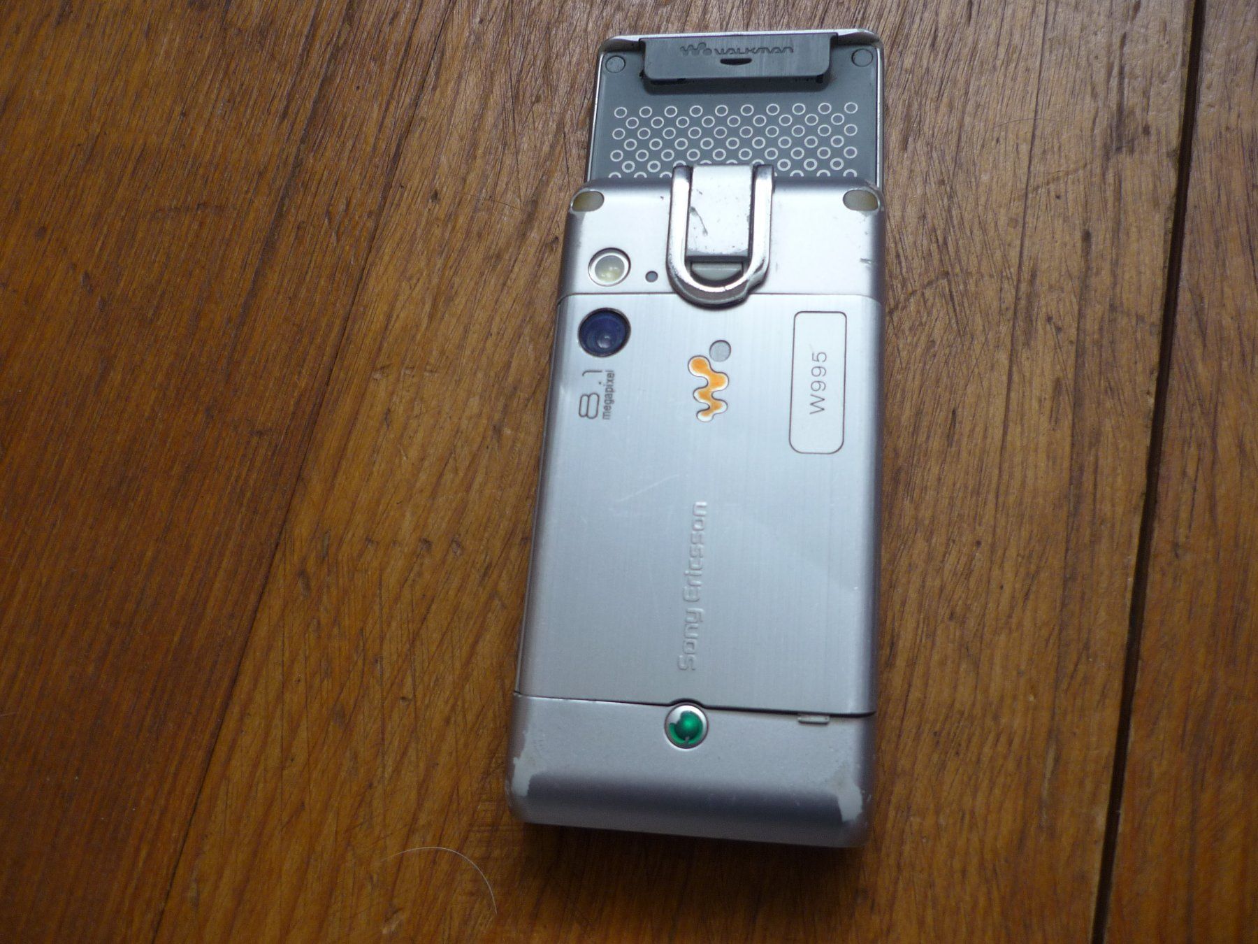 Ericsson Handys / Smartphones: Vintage Handy - Sony Ericsson W995 silber - TOP – Gebraucht aus Beringen von Flatretriever 3
