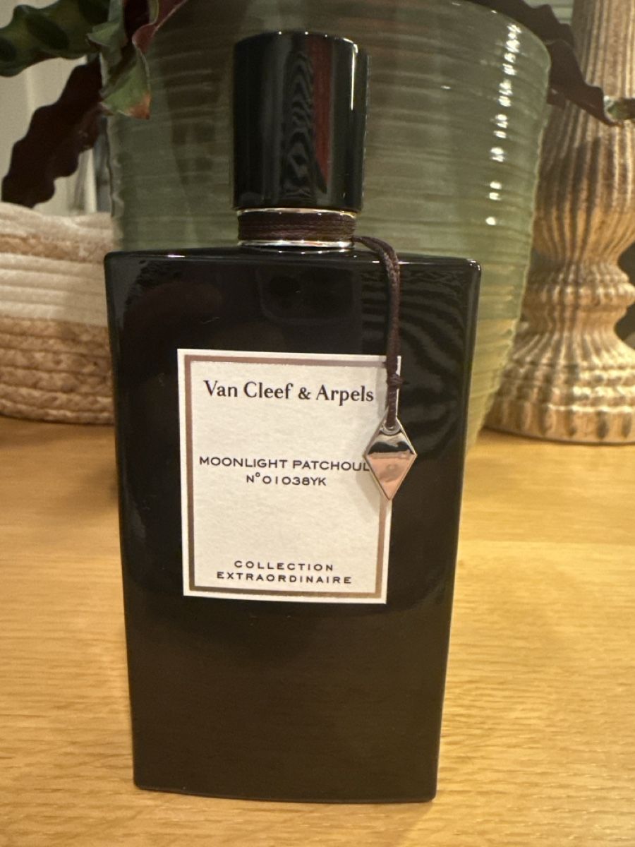 Van Cleef Parfums & Eau de Toilette: Van Cleef Arpels Moonlight Patchouli Flakon – D'occasion à Euthal par Ohhhhlala