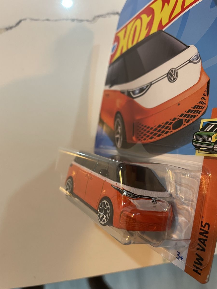 Hot Wheels Modellini d'auto: Hotwheels Volkswagen ID Buzz – Nuovo e nell'imballaggio originale da Sutz venduto da mtechcab 1