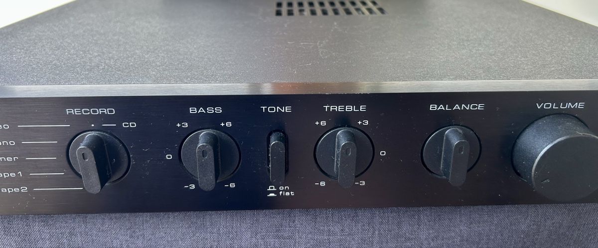 Audiolab Amplificatori: Legendärer Audiolab 8000A – Usato da Frauenfeld venduto da Colonia64 2