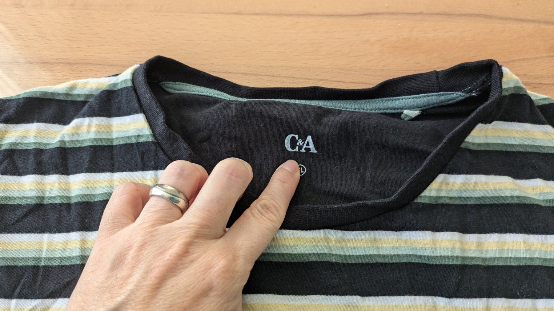 C&A T-shirt: Gestreiftes T-Shirt - XL – Usato da Staufen venduto da Fleby84 3