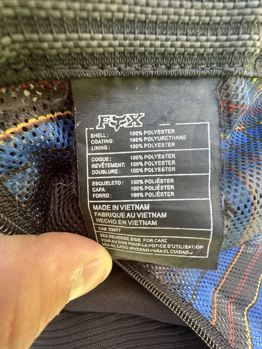 Fox Pantaloni: Fox Protektion Shorts Grösse 32 gebraucht – Usato da Biel/Bienne venduto da Noah187 4