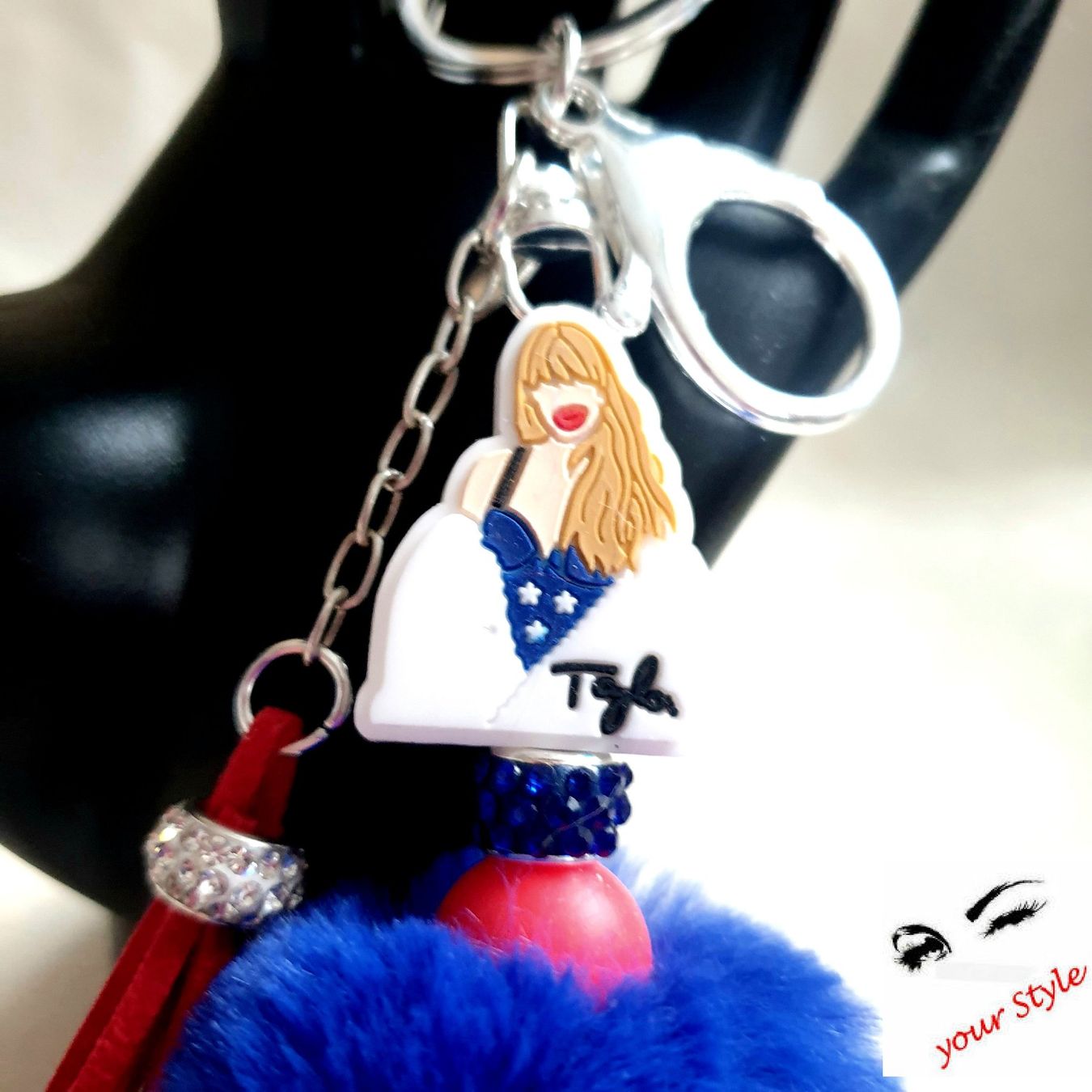Portachiavi: 1 Anhänger "Taylor Swift" 3 verschiedene, mit Strass-Perlen – Nuovo e nell'imballaggio originale da Oberglatt ZH venduto da -your-Style- 7