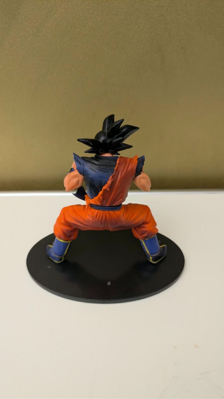 Statuette: Dragon Ball Son Goku Figur – Usato da Davos Platz venduto da bongo007 1