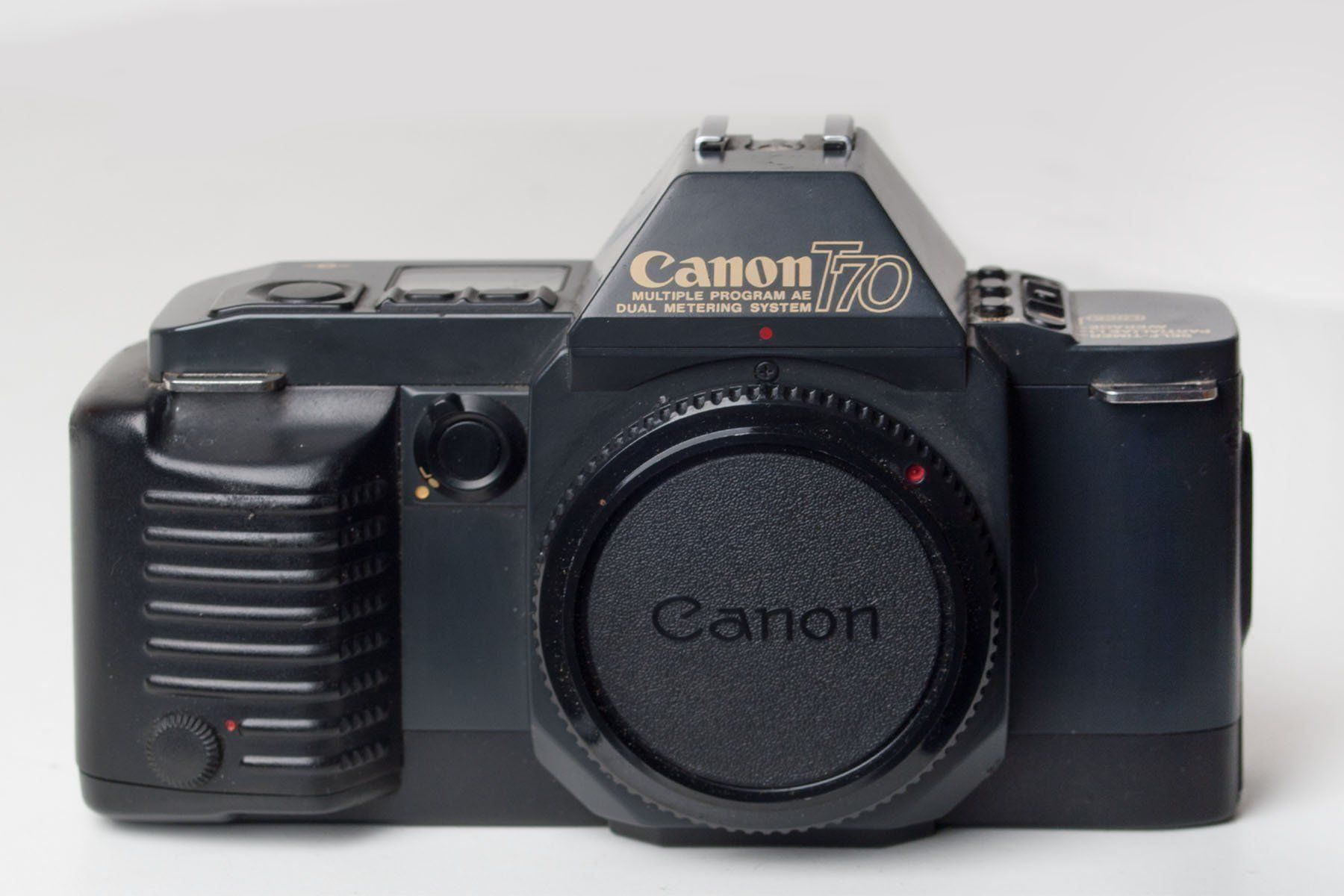 Canon Fotocamera: Canon T70 Gehäuse, Top Zustand – Usato da Jona venduto da Sandy31