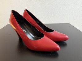 Varese Leder Pump rot Grösse 38