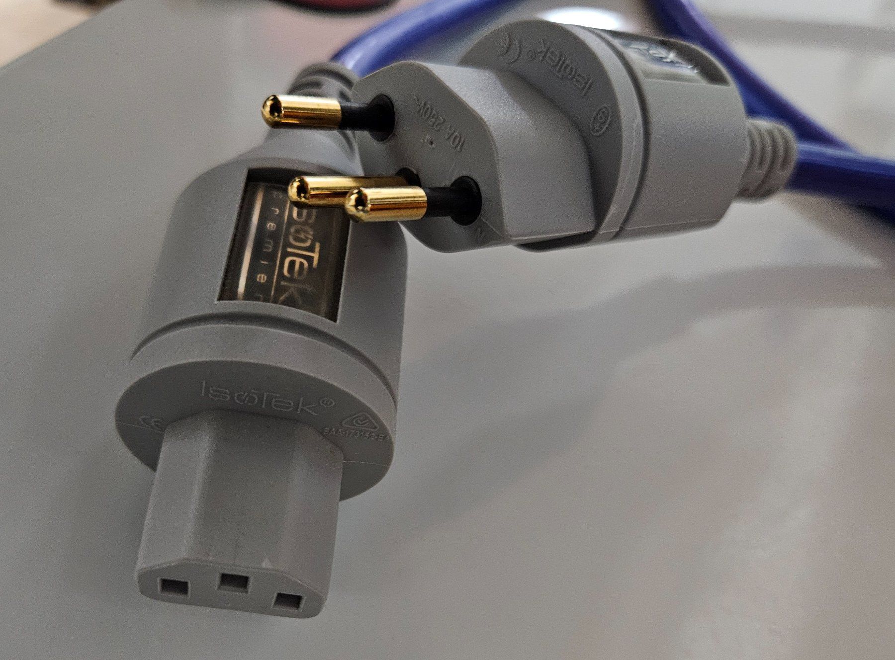 Isotek Cavi: 2 Hifi Kabel je 1,50 Meter – Usato da Schlosswil venduto da Markuh 3