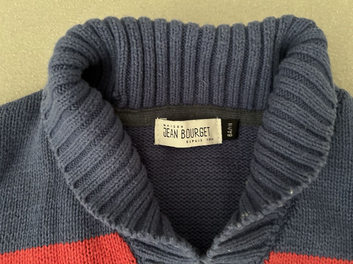 Altro abbigliamento per bambino: Gilet taille 116 – Usato da Lausanne venduto da SaraSkjellaug 1