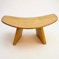 Tabouret de méditation Le Shoggi par Alain Gaubert