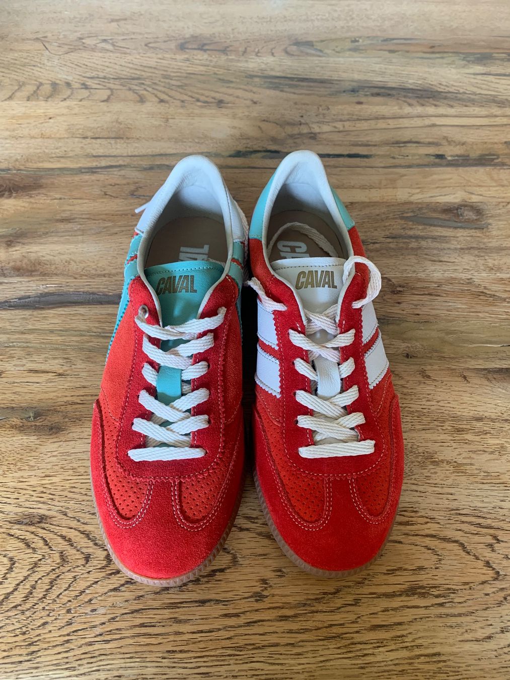 Scarpe da donna: Sneakers CAVAL modèle "Ruby Mint" taille 37 neuves – Usato da Genève venduto da sanchka0