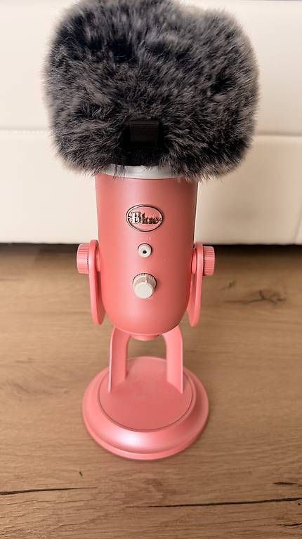 Logitech Microphones: Blue Yeti USB Mikrofon Coral Pink – D'occasion à Dintikon par Reacon 2