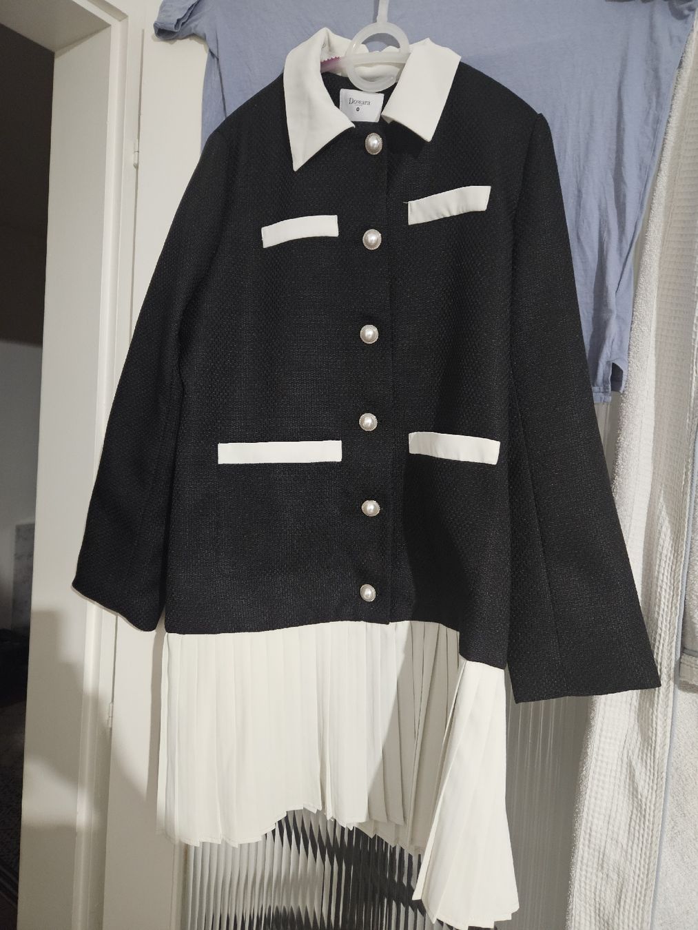 Vestiti: robe – Usato da Savigny venduto da vei_8t66