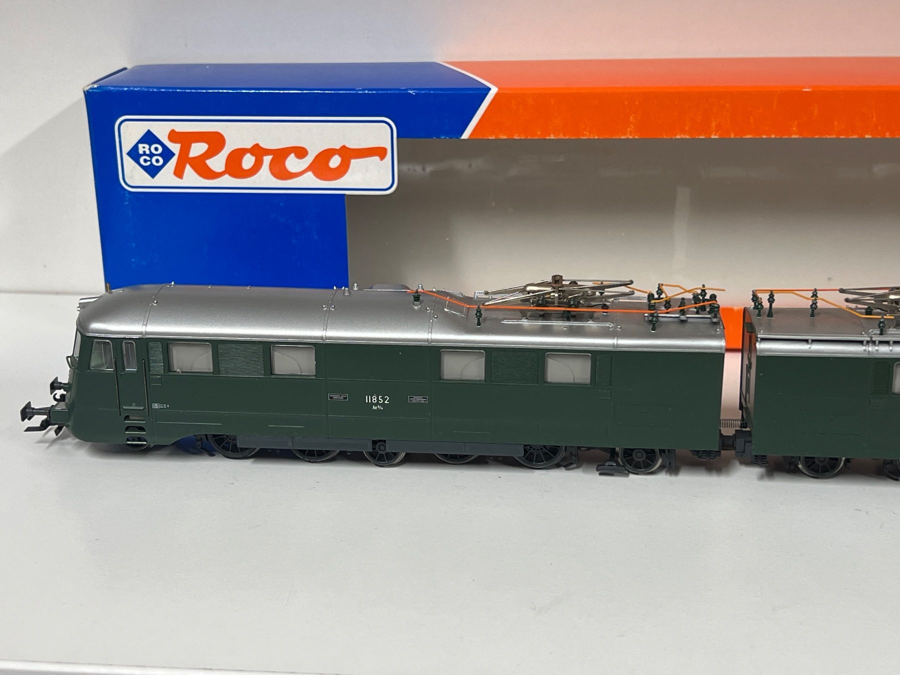 Roco Modelleisenbahnen: Roco 43770 SBB Ae8/14 Analog  H0 DC – Gebraucht aus Neuenhof von ludovicco 2