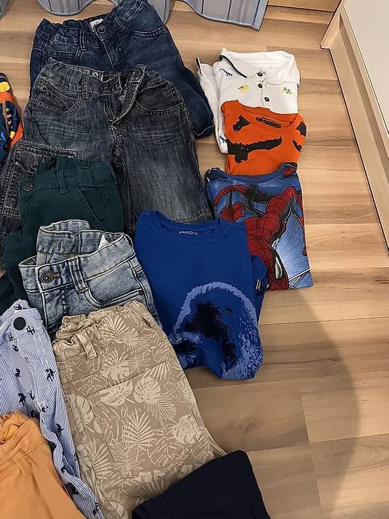 Ensembles coordonnés: Kleiderpaket Jungs 128(21 Teile)Frühling,Sommer – D'occasion à Pfungen par nad_vt7k 3