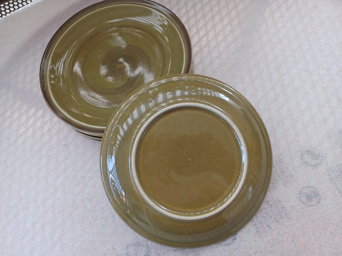 Rössler Teller: RÖSSLER 5 Olivgrüne mit Spiralmuster Dessertteller 20cm -E89 – Gebraucht aus Morges von vimajes12 4