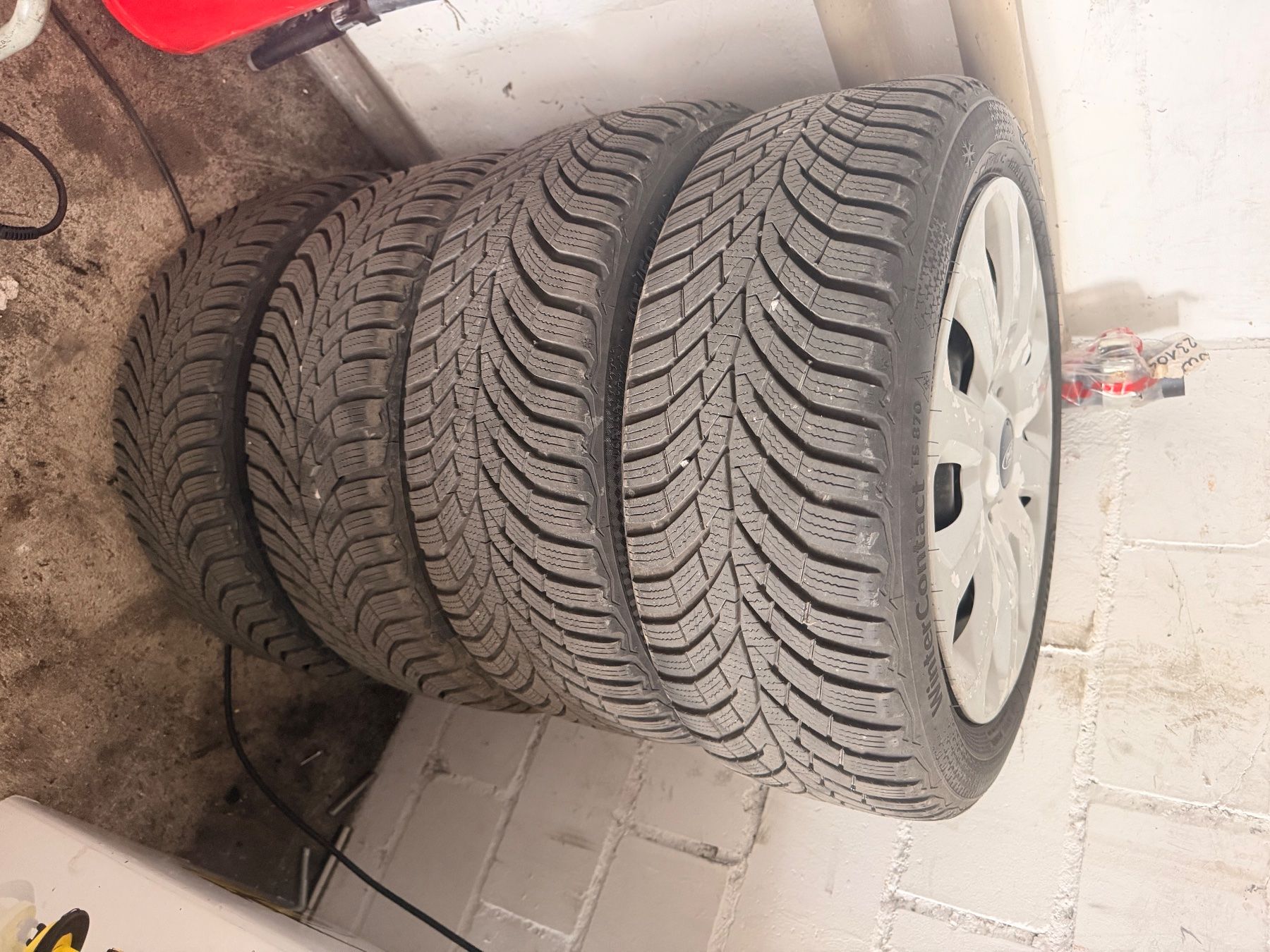 Pneumatici & Ruote complete: Winterrad Ford KA Ru8 – Usato da Bettwiesen venduto da dam_l2rd