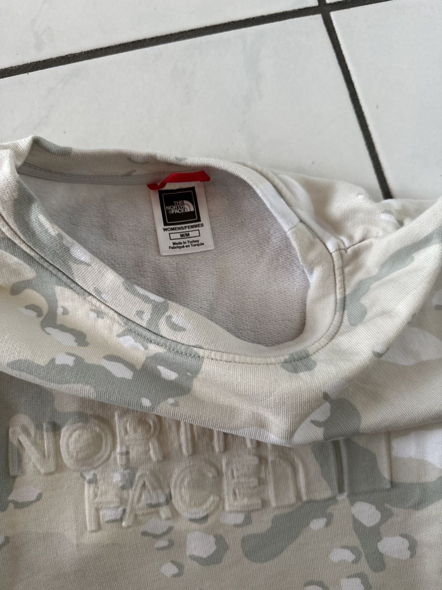 North Face Maglioni & Felpe: The North Face Pullover Camouflage Gr. M – Usato da Wileroltigen venduto da torro11 1