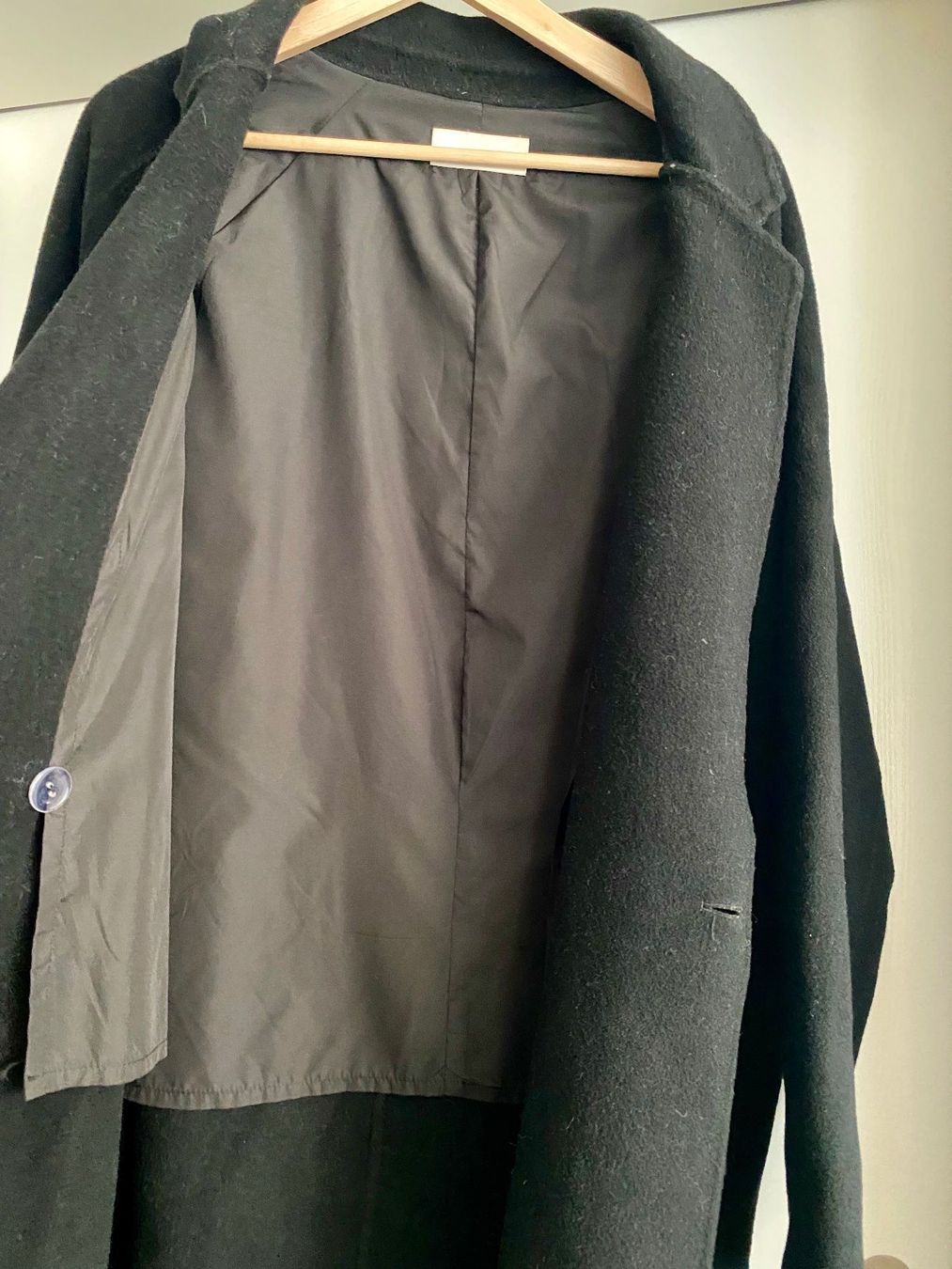 Cappotti: Damen Wolle Coat Schwarz – Usato da Zürich venduto da ron_t88f 3