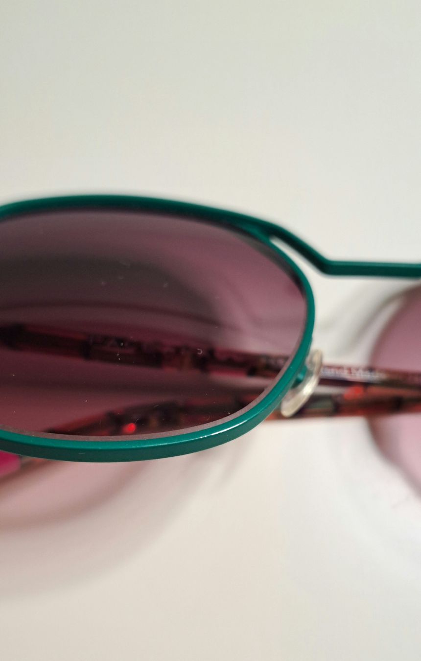 Occhiali & Lenti: Neue FACE À FACE Sonnenbrille. Np 455.- – Nuovo (secondo la descrizione) da Richterswil venduto da Viorella 8
