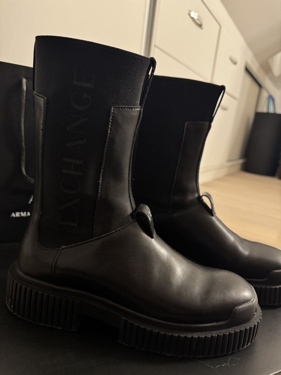 Scarpe da donna: Armani Exchange Stiefel – Nuovo (secondo la descrizione) da Lotzwil venduto da meeli0608 2