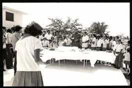 Fotografie Fidel Castro im Kreise der Un