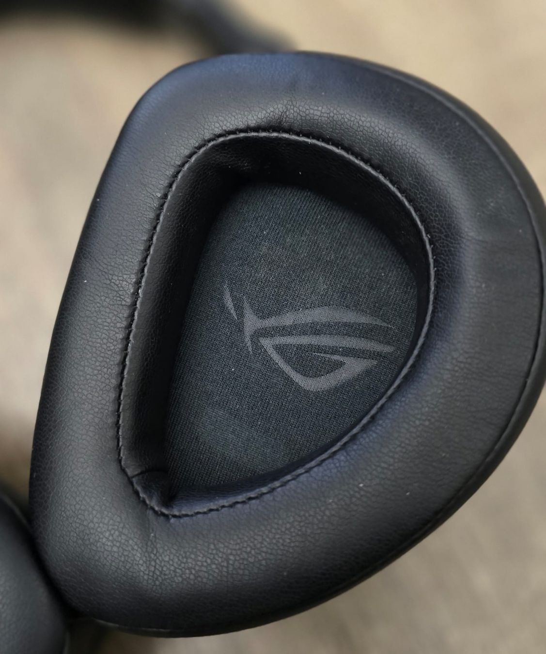 Asus Cuffie: ASUS ROG Delta S Wireless Gaming – Usato da Urtenen-Schönbühl venduto da vok_qw7w 5