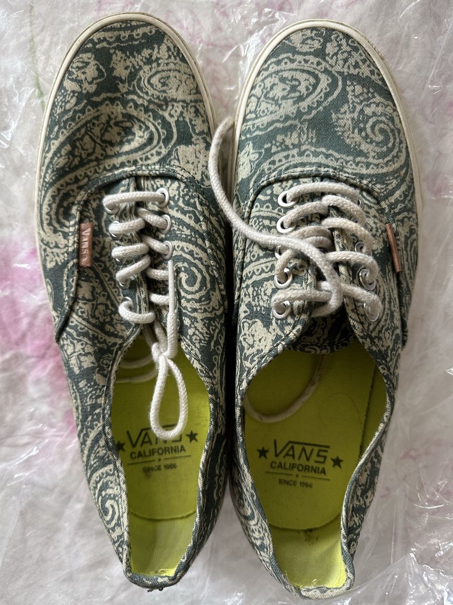 Vans Scarpe da uomo: Vans Schuhe gr 42 – Usato da Uster venduto da bek_v2ct