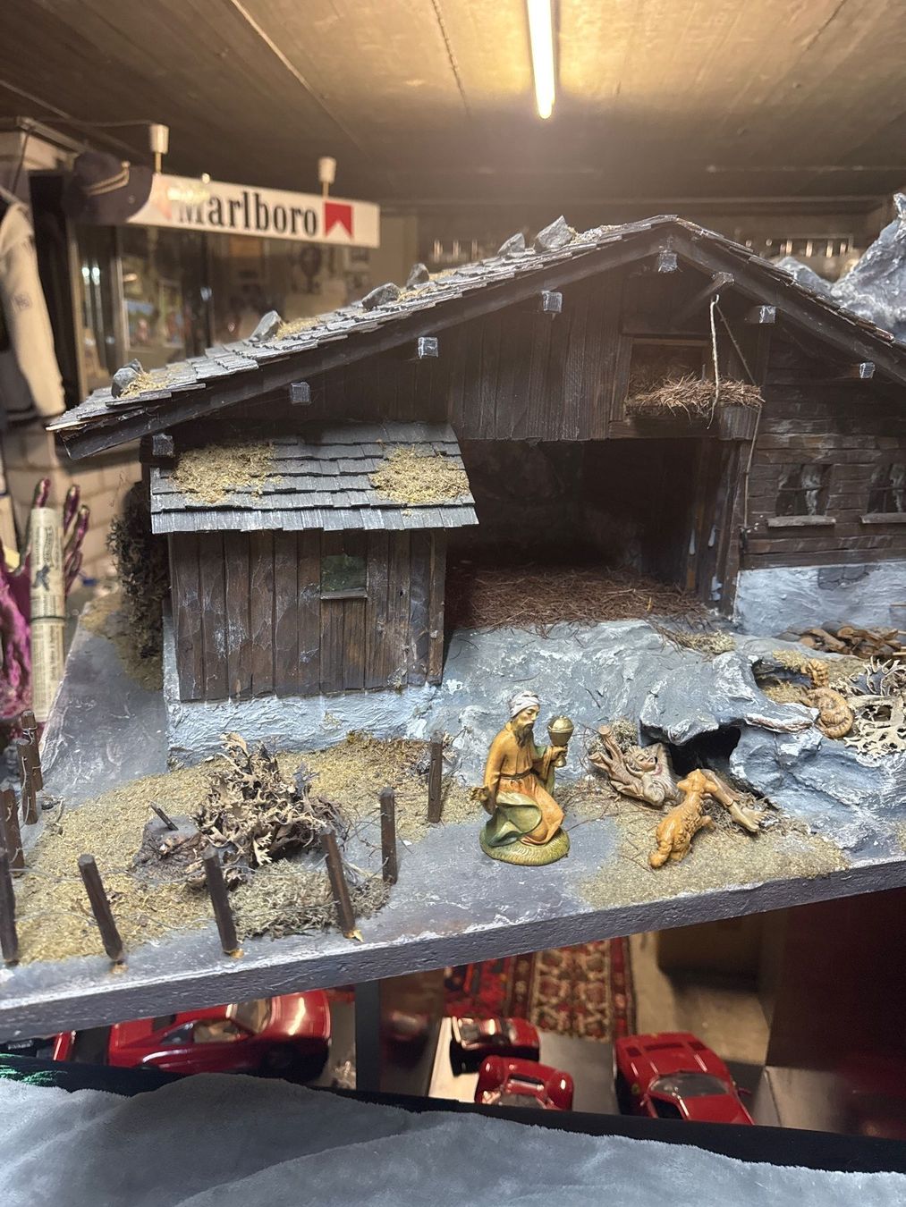 Articoli in legno: Weihnachtskrippe – Usato da Widnau venduto da tgossi 4