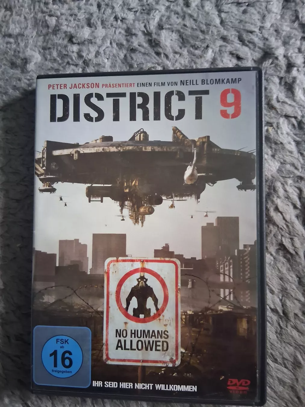 Alle DVDs: DISTRICT 9      DVD – Gebraucht aus Wetzikon ZH von Ramones01