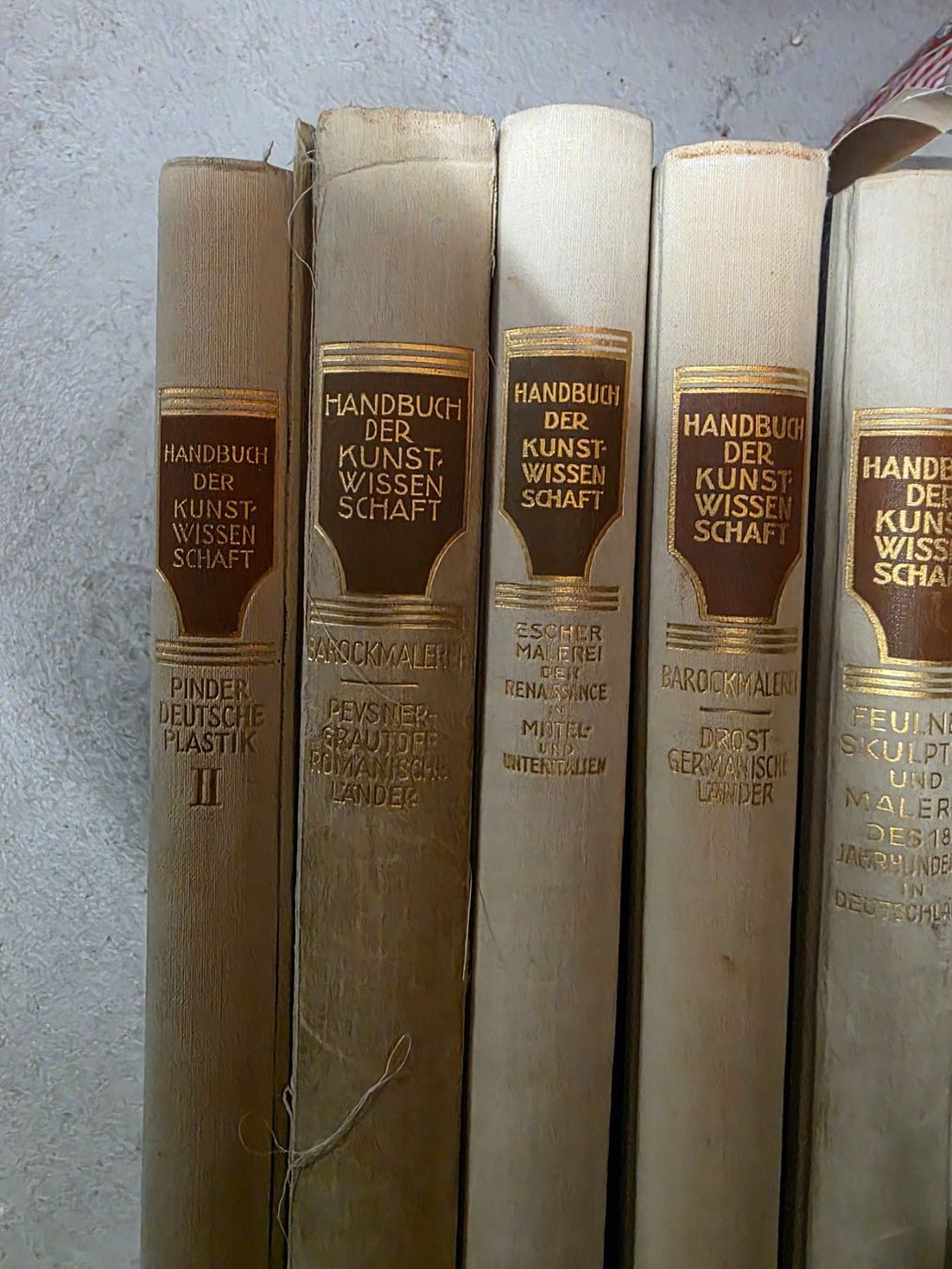 Libri: 7 x Handbuch der Kunstwissenschaft – Usato da Walterswil BE venduto da Lonitti 2