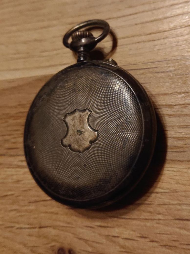 Eterna Uhren: Taschenuhr Eterna Chronometer – Defekt aus Grenchen von Zombiepolizist 1